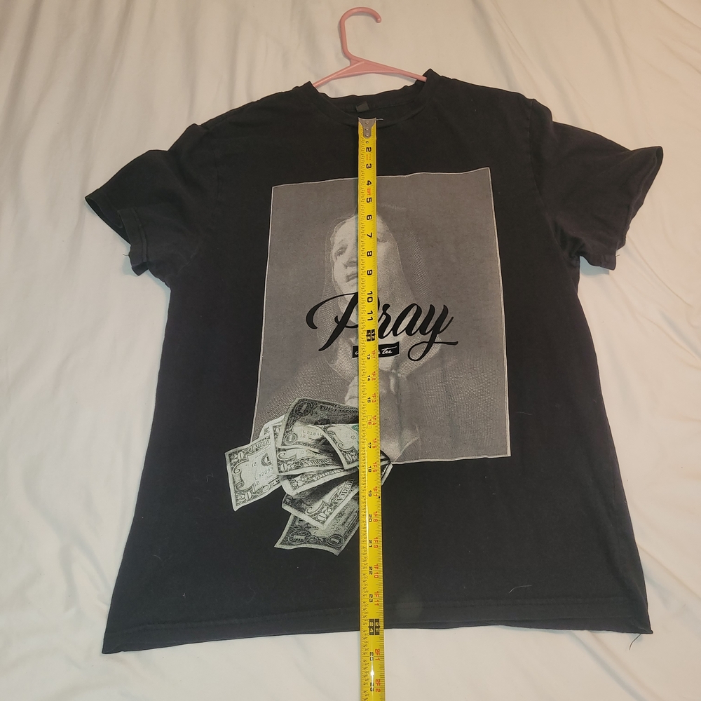Mistrr Tee Pray Design - Picture 2 of 4